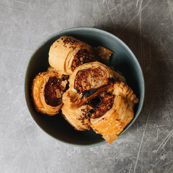 Mini Pork and Fennel Sausage Rolls (Box of 6 - Bake at home)