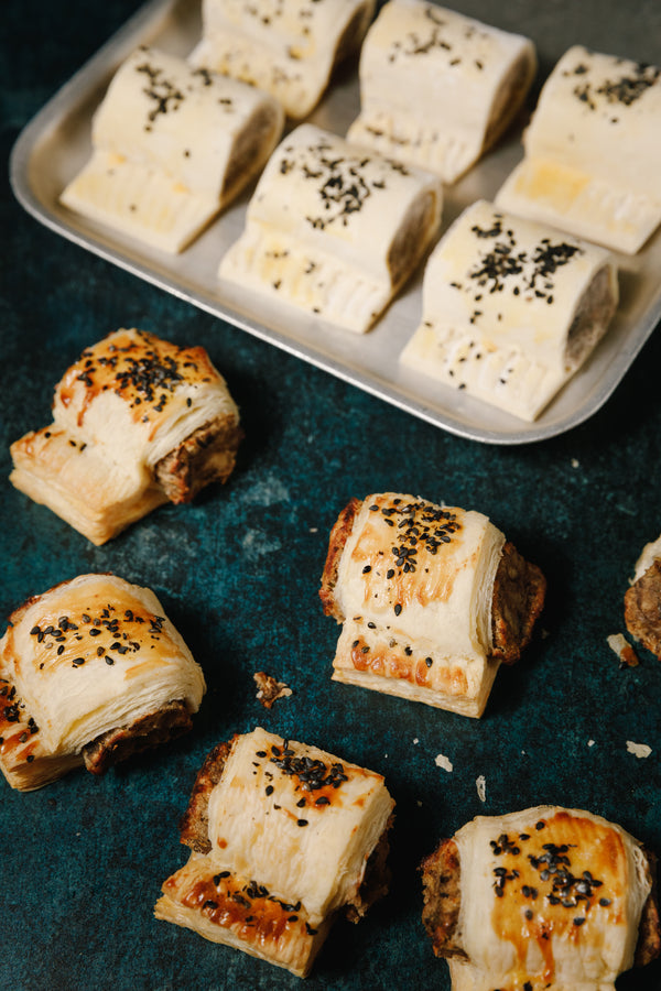 Mini Pork and Fennel Sausage Rolls (Box of 6 - Bake at home)